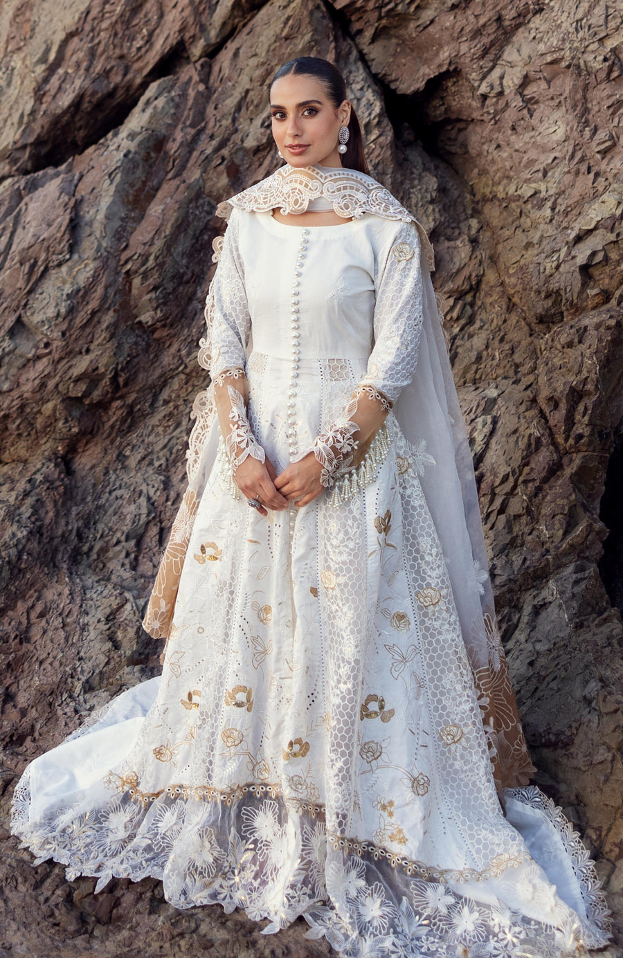 Retail Price: 14,990/-PKR