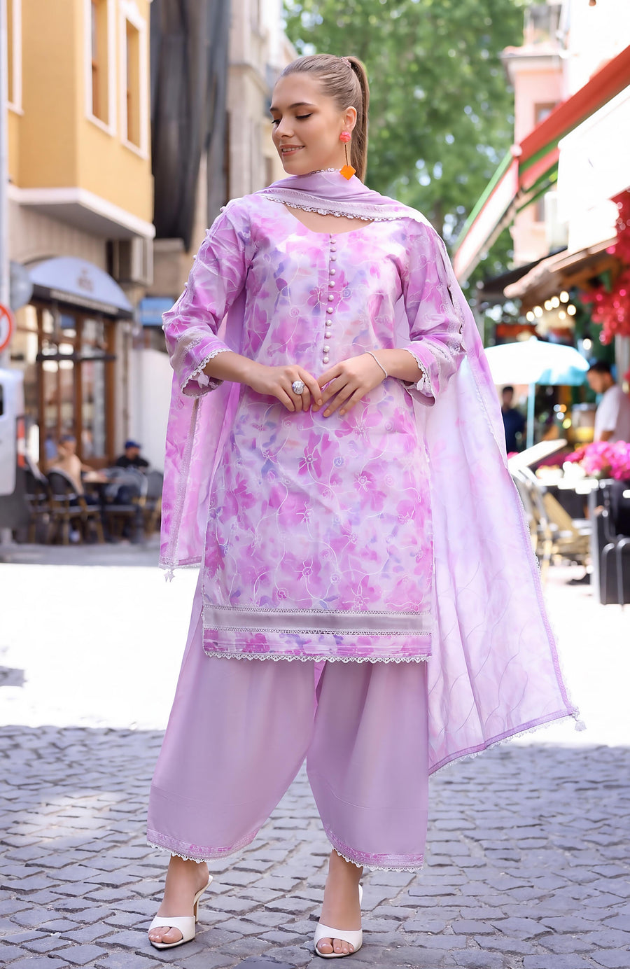 Retail Price: 4,790/-PKR