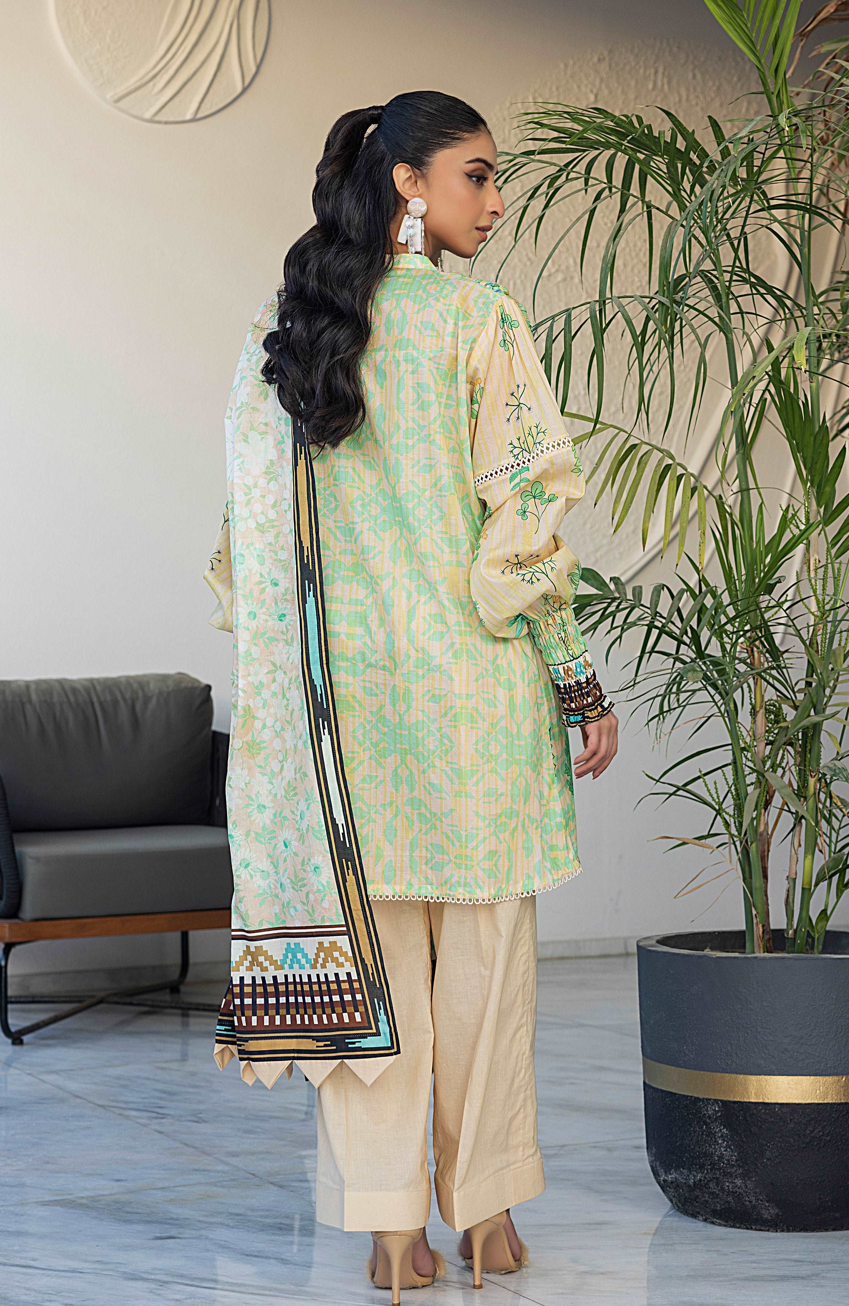 Anum Printed 3-Piece Unstitched Lawn-ADL-2-24-08