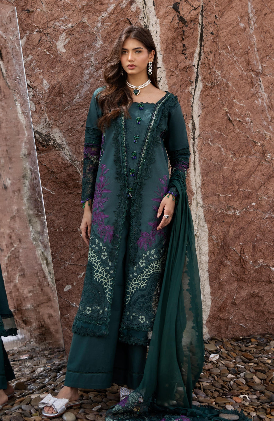 Retail Price: 14,990/-PKR